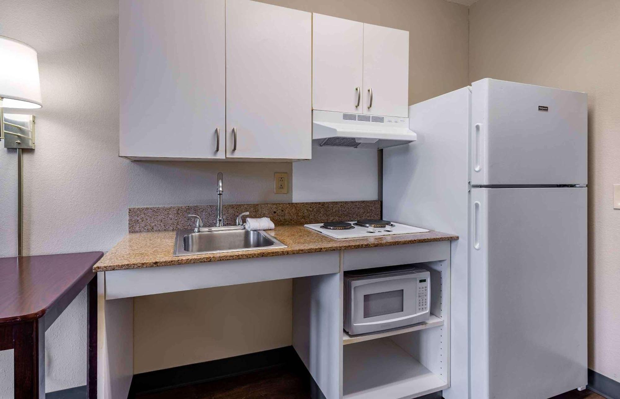 Extended America Select - Atlanta - Clairmont Hotel 2*